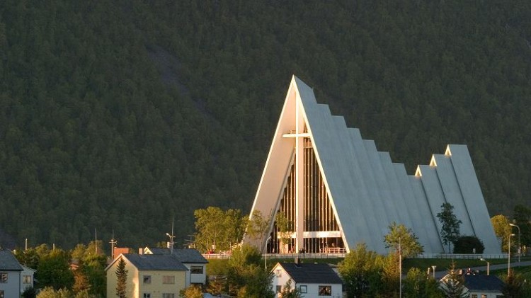 Centrum Pogrzebowe : Usługi Pogrzebowe w Norwegii Oslo, Polski zakład Pogrzebowy w Norwegii, Bergen, Stavanger
